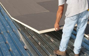 benefits of insulating Efflinch flat roofing